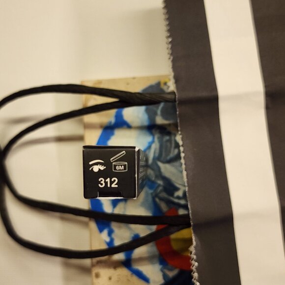 Sephora Collection Brush-tip Lash Adhesive - Black - Picture 8 of 8